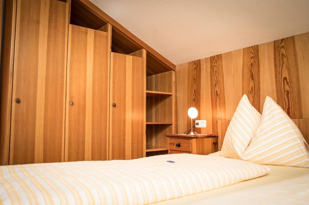 Gaestehaus Haffner Zell am See Ruang foto