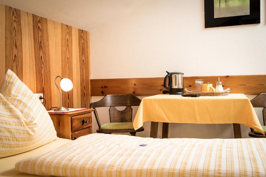 Gaestehaus Haffner Zell am See Ruang foto
