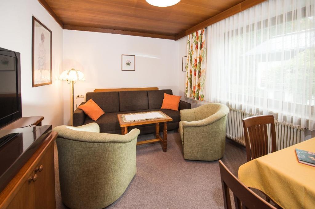 Gaestehaus Haffner Zell am See Ruang foto