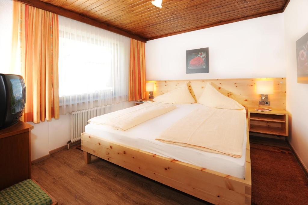 Gaestehaus Haffner Zell am See Ruang foto
